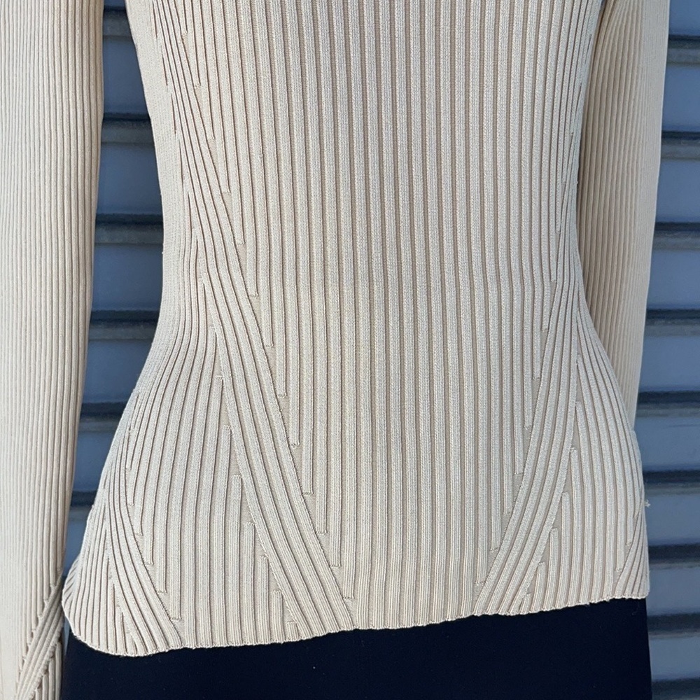 Essentials Beige Ribbed Turtleneck Top Size 2 - Picture 4 of 9